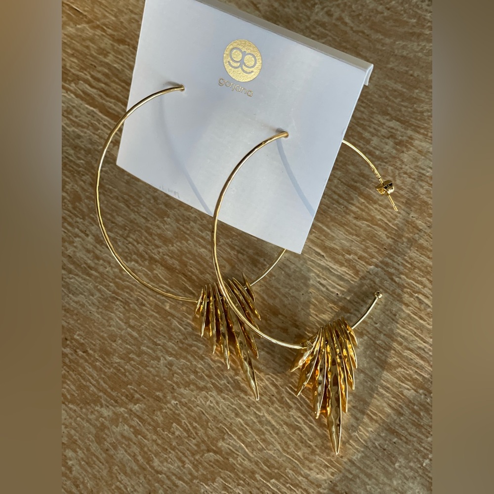 NWT Gorjana Nora fan earrings. - Picture 6 of 10